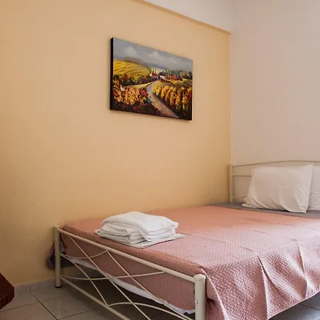 House Maria Manolaki, 1St Floor Studios * Вурвуру