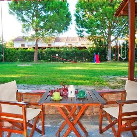 Maria Village Apartment